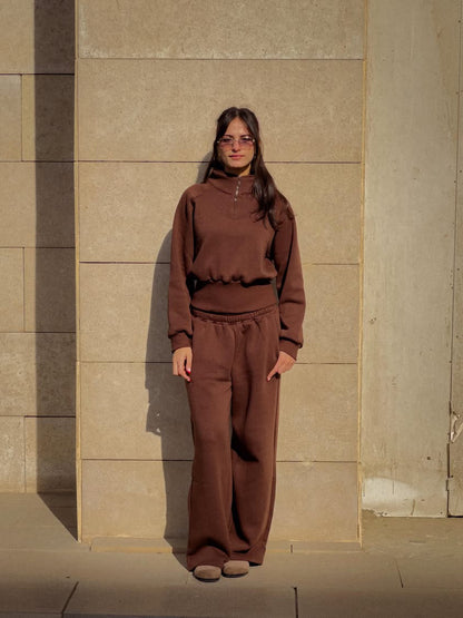 The Co-ord joggers set in Brown